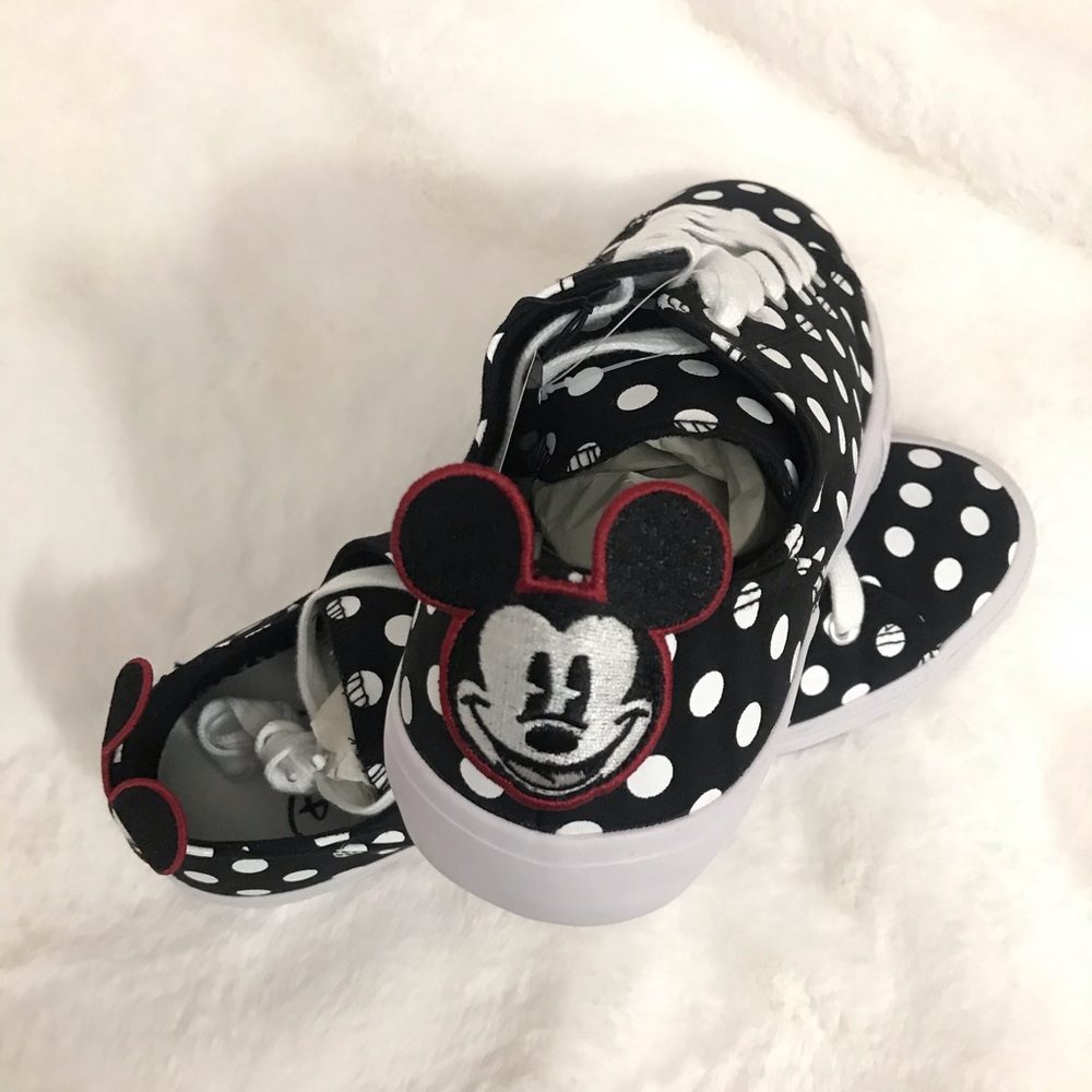 ❌SOLD❌Mickey Mouse Shoes (Size 9.5)